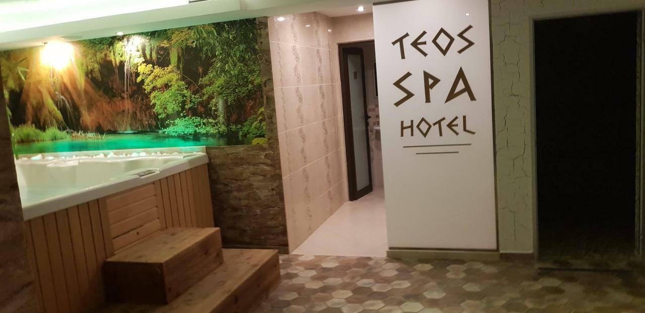 Family Hotel Teos Kiten  Εξωτερικό φωτογραφία